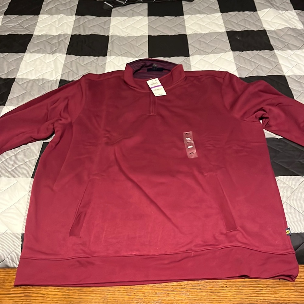 Mens club room pull over new with tags